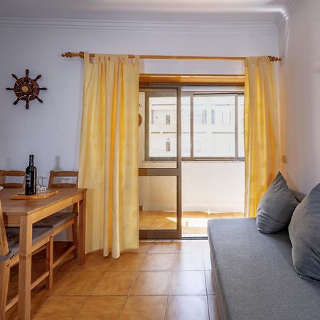 Cozy Apartment Near The Beach In Costa De Caparica Eksteriør bilde